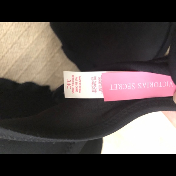 Victoria’s Secret bikini top - Picture 3 of 3